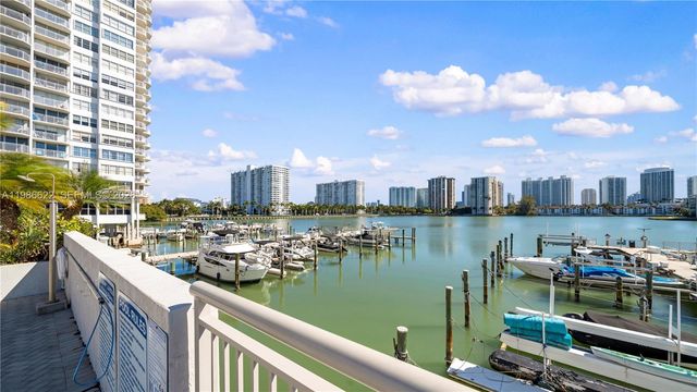 18041 Biscayne Blvd 202, Aventura, FL 33160