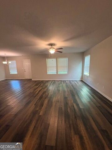 75 Madison Way, Porterdale, GA 30014