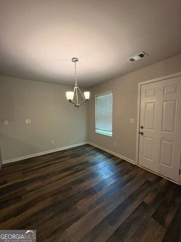 75 Madison Way, Porterdale, GA 30014