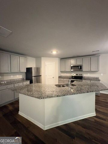 75 Madison Way, Porterdale, GA 30014