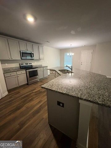 75 Madison Way, Porterdale, GA 30014