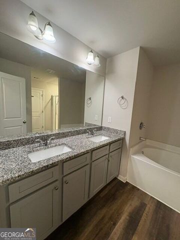 75 Madison Way, Porterdale, GA 30014