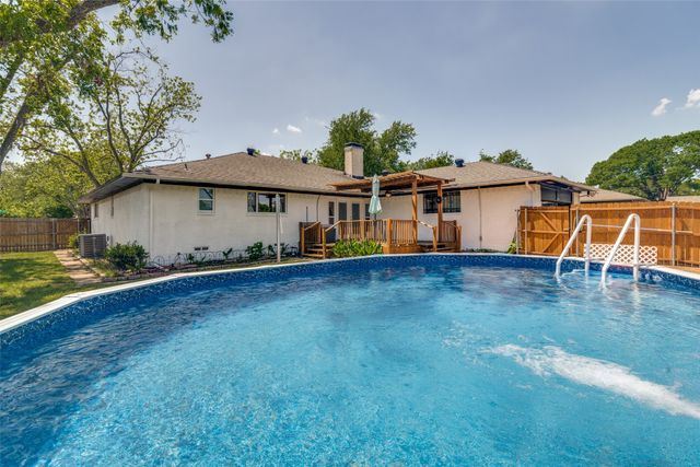1601 Lexington Drive, Garland, TX 75041