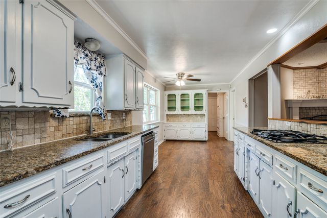 1601 Lexington Drive, Garland, TX 75041