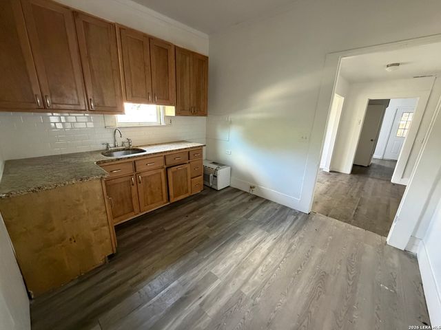 3007 W GERALD AVE, San Antonio, TX 78211
