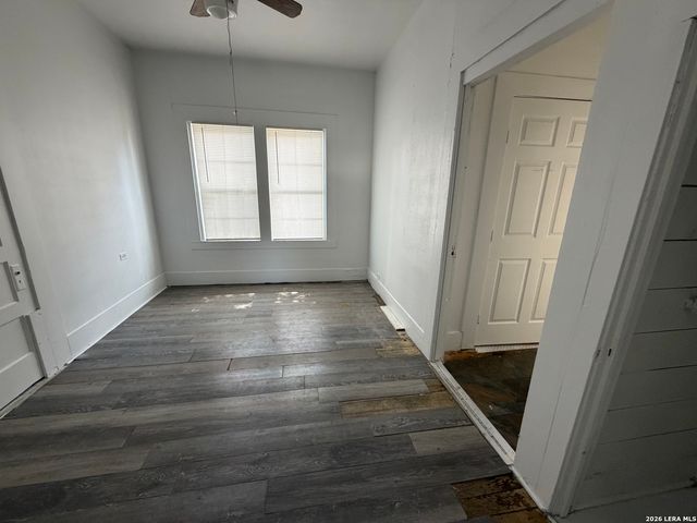 3007 W GERALD AVE, San Antonio, TX 78211