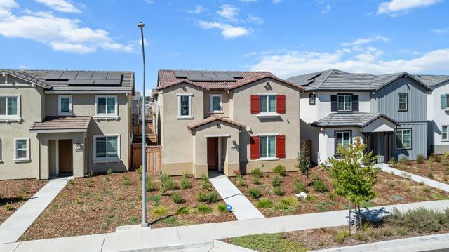 644 Whitewater Way, West Sacramento, CA 95605