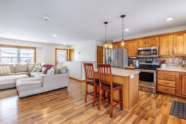 304 Heather PLACE, Holmen, WI 54636