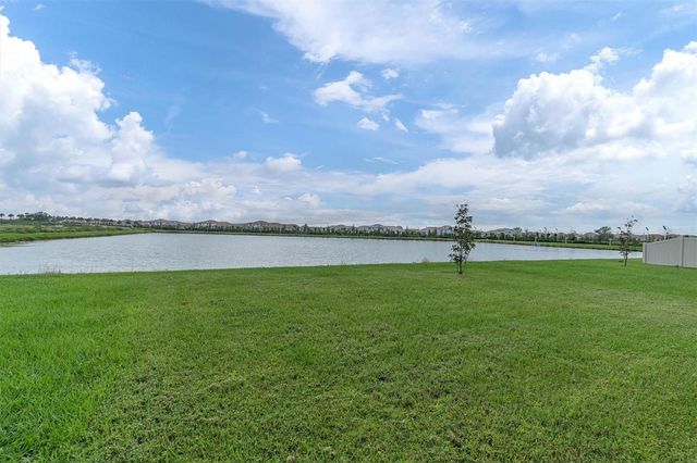 17070 OVAL RUM DRIVE, Wimauma, FL 33598