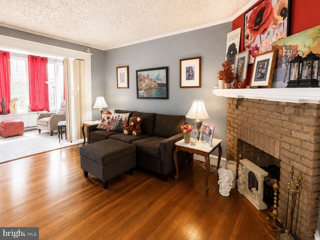 6036 N 19TH ST, Philadelphia, PA 19141