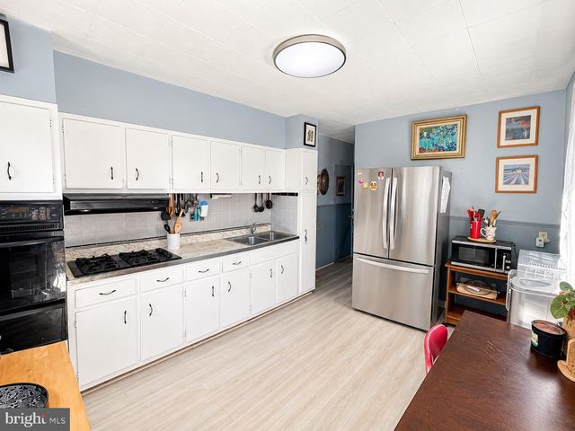 6036 N 19TH ST, Philadelphia, PA 19141