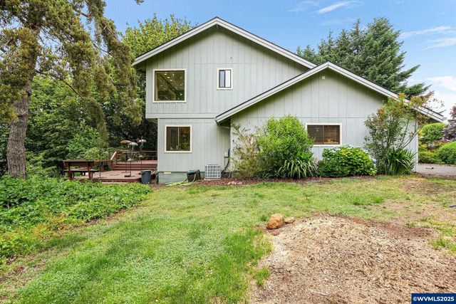 3904 Viewcrest Rd S, Salem, OR 97302