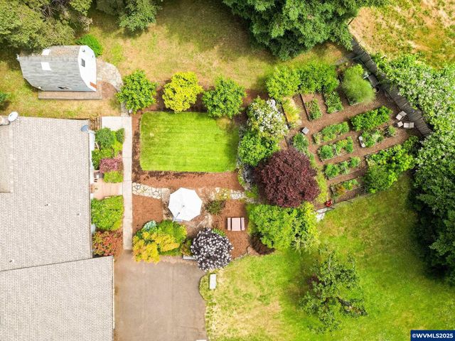 3904 Viewcrest Rd S, Salem, OR 97302