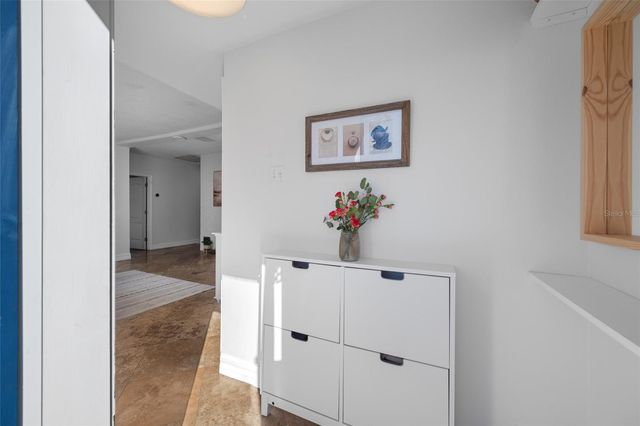 1745 11TH AVENUE N, St Petersburg, FL 33713