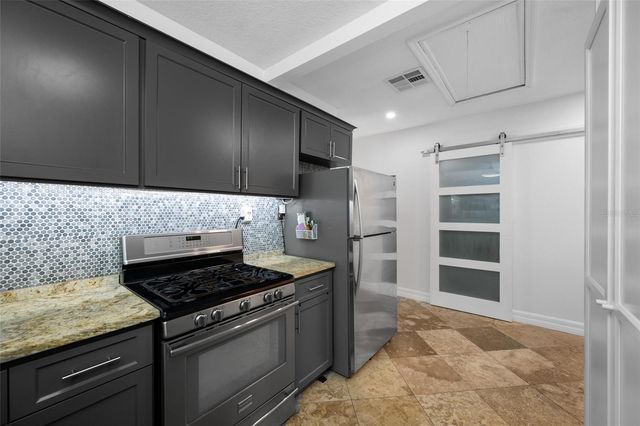 1745 11TH AVENUE N, St Petersburg, FL 33713