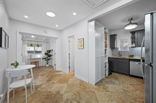 1745 11TH AVENUE N, St Petersburg, FL 33713