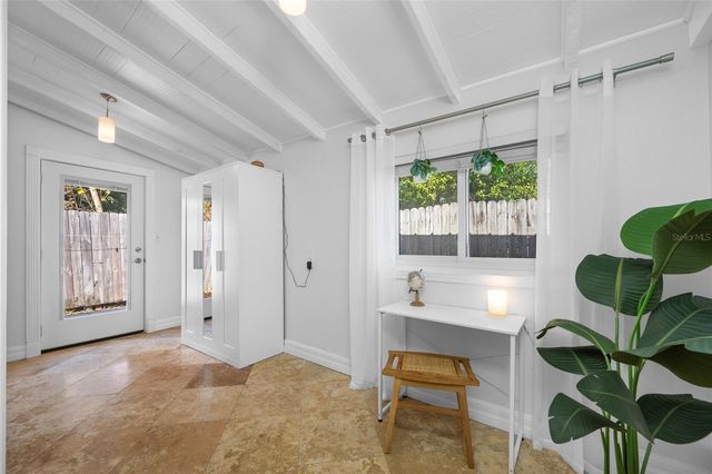 1745 11TH AVENUE N, St Petersburg, FL 33713