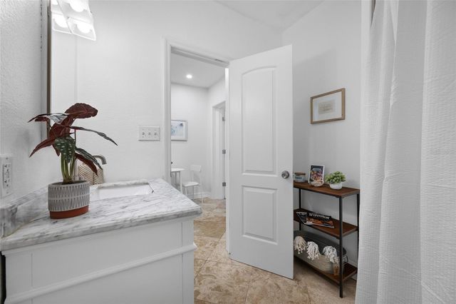 1745 11TH AVENUE N, St Petersburg, FL 33713