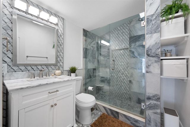 1745 11TH AVENUE N, St Petersburg, FL 33713