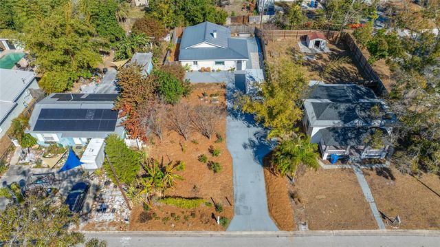 1745 11TH AVENUE N, St Petersburg, FL 33713