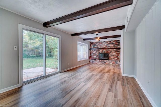 828 Timberlake DR, Virginia Beach, VA 23464