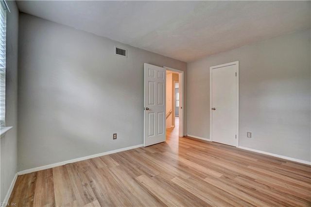 828 Timberlake DR, Virginia Beach, VA 23464