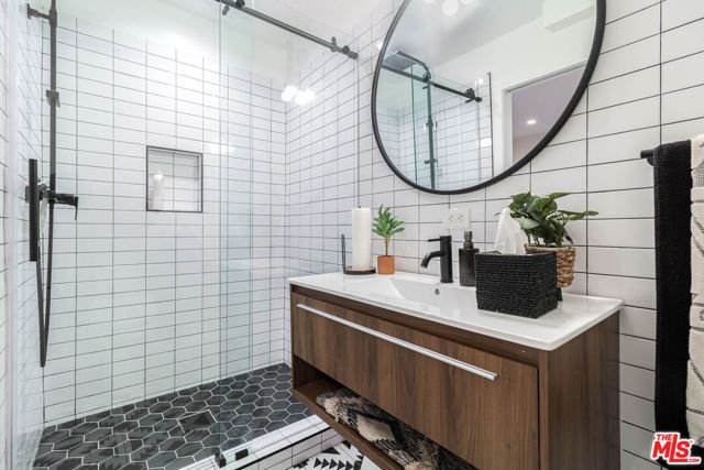 28374 Rey De Copas Lane, Malibu, CA 90265