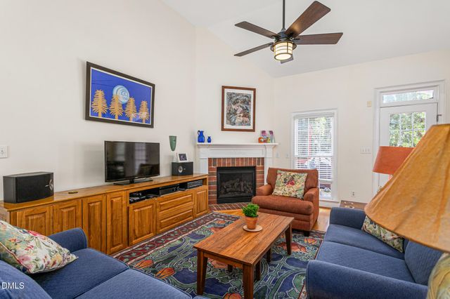 7 Powder Springs Place, Durham, NC 27712