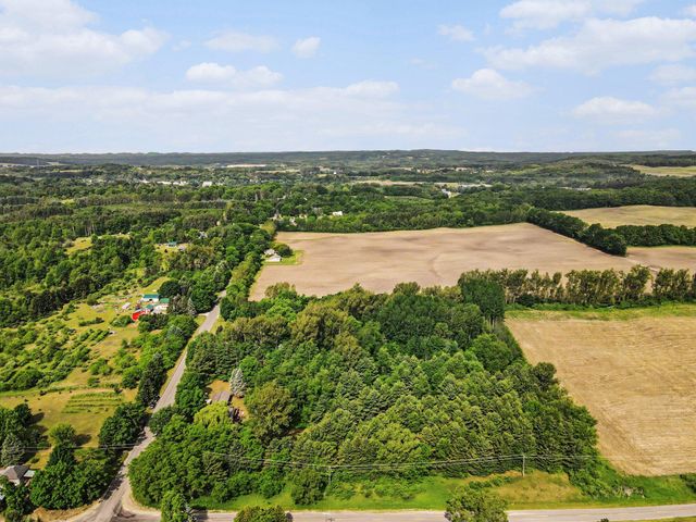 2430 W Woodrow Road, Shelby Twp, MI 49455