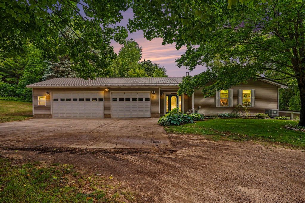 2430 W Woodrow Road, Shelby Twp, MI 49455