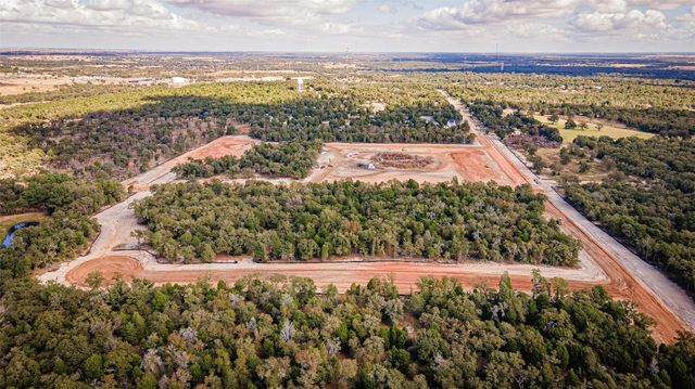 312 La Selva DR, Elgin, TX 78621