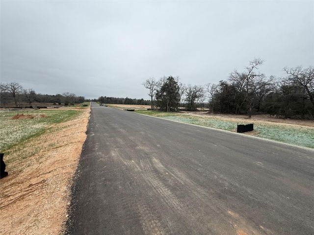 312 La Selva DR, Elgin, TX 78621