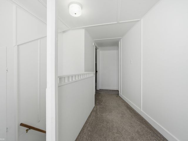 85 E Kalama Avenue, Madison Heights, MI 48071