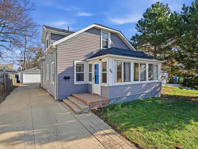 85 E Kalama Avenue, Madison Heights, MI 48071