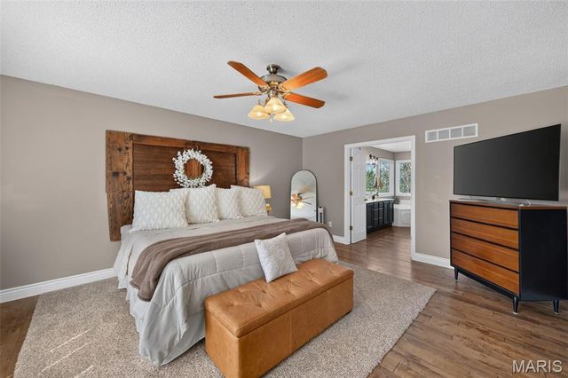 292 England Drive, O'fallon, MO 63366
