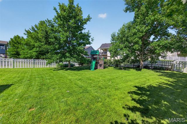 292 England Drive, O'fallon, MO 63366