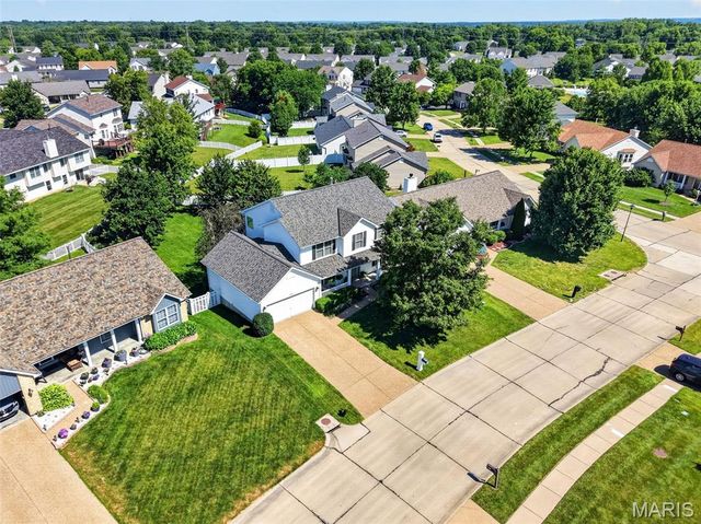 292 England Drive, O'fallon, MO 63366