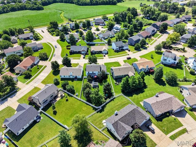292 England Drive, O'fallon, MO 63366