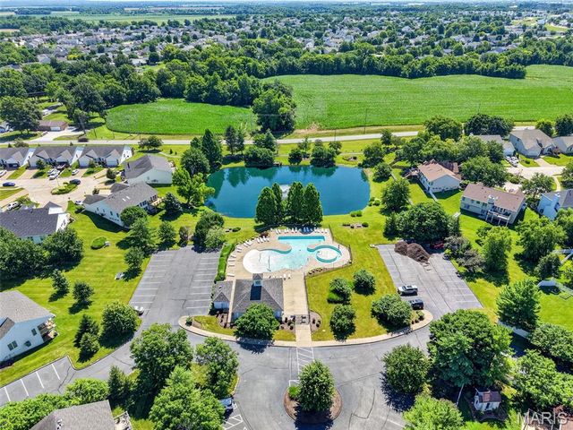 292 England Drive, O'fallon, MO 63366