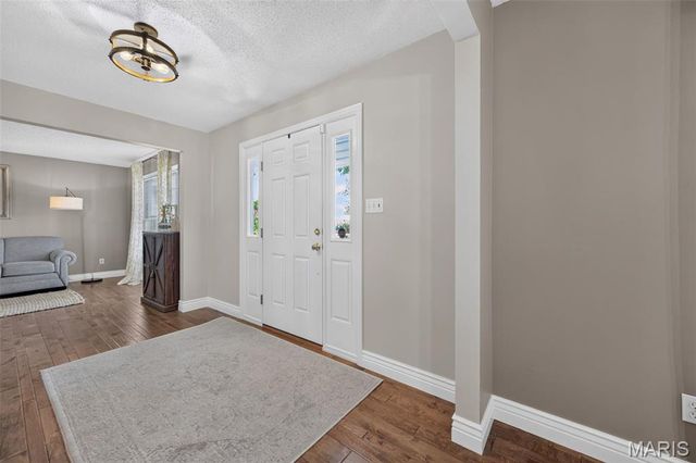 292 England Drive, O'fallon, MO 63366
