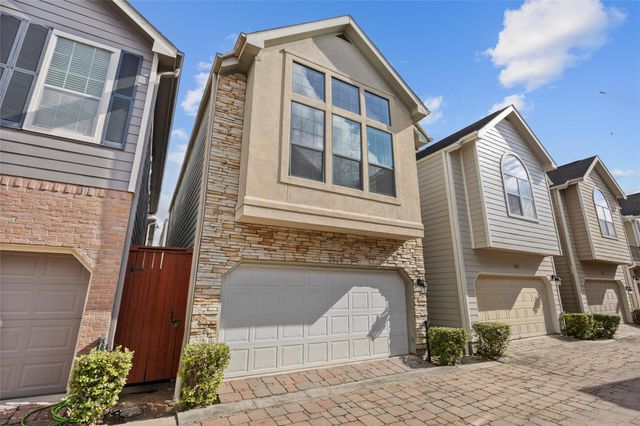 2915 Clinton Drive, Houston, TX 77020