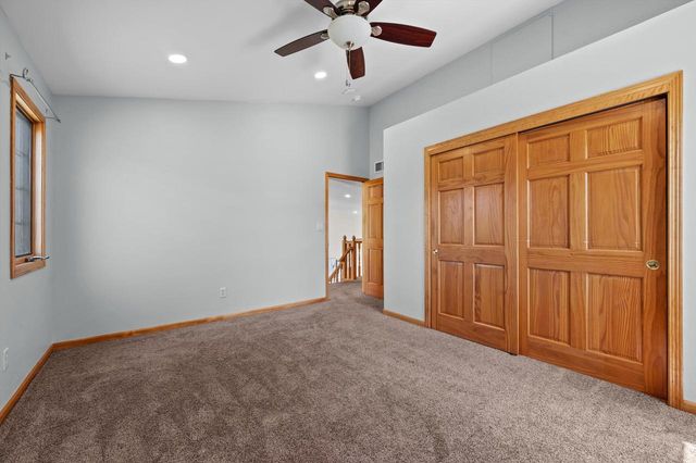 W234N7698 Grey Moss COURT, Sussex, WI 53089