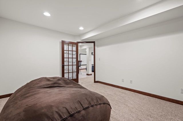 W234N7698 Grey Moss COURT, Sussex, WI 53089