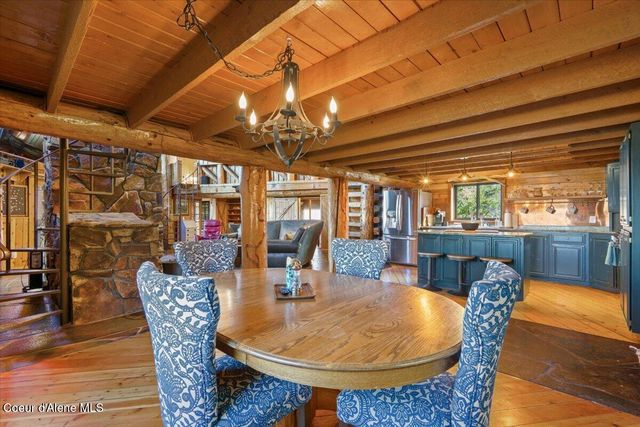 31 S Lightning Spur LN, Coeur D'alene, ID 83814