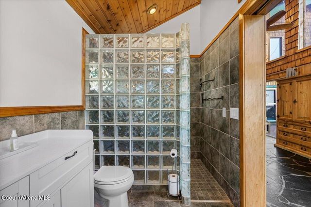 31 S Lightning Spur LN, Coeur D'alene, ID 83814