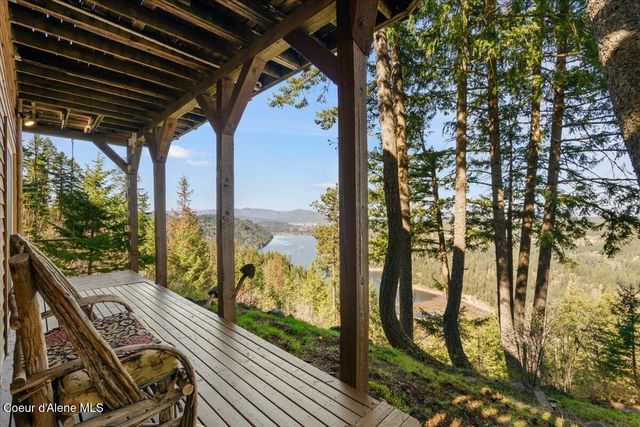 31 S Lightning Spur LN, Coeur D'alene, ID 83814