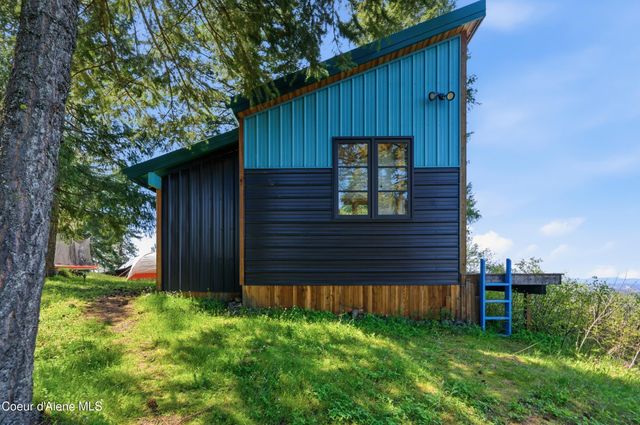 31 S Lightning Spur LN, Coeur D'alene, ID 83814
