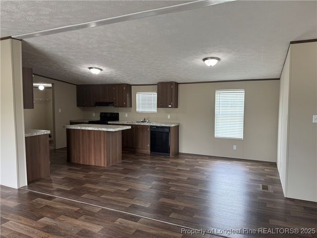 1109 Henry Hammond Road, Lumberton, NC 28360