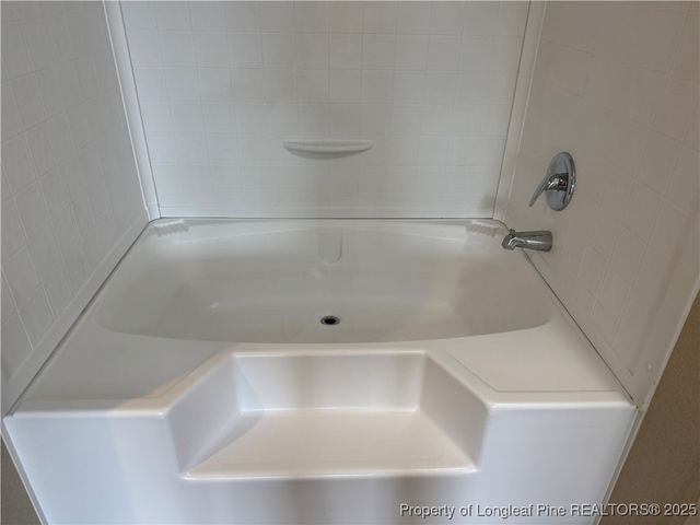 1109 Henry Hammond Road, Lumberton, NC 28360