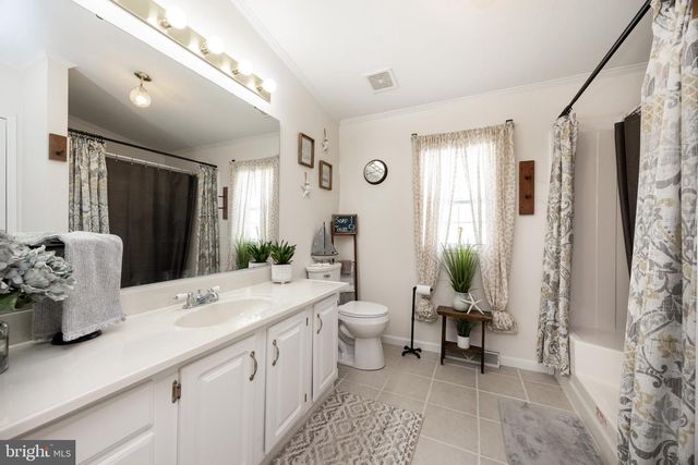 107 CARVER LN, Royersford, PA 19468